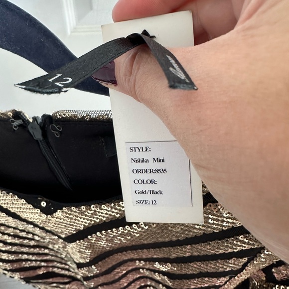 ASOS TFNC London Sequin Dress Sheath Bodycon NWT - Picture 4 of 4